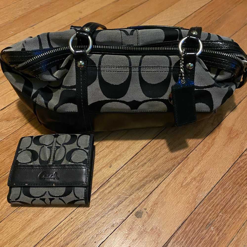 Coach purse with matching wallet